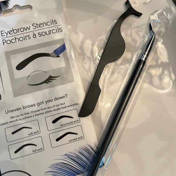 Lash Applicator Tweezer Eyebrow Stencils Angel Eyeliner Brush - Picture 2 of 5